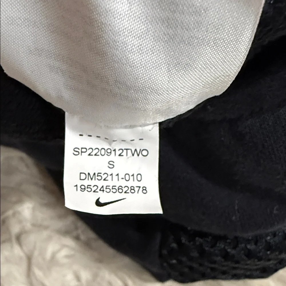 Nike mens sportswear